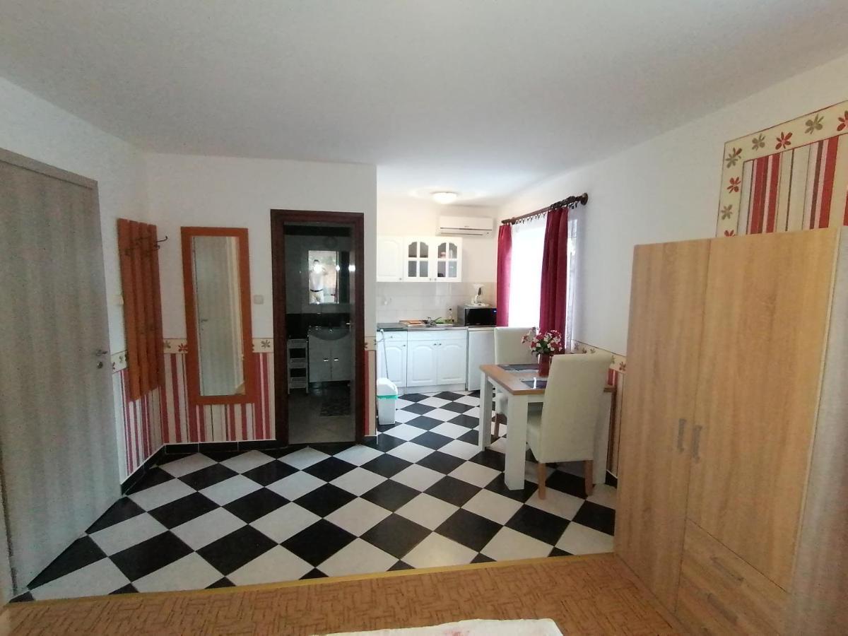Magdalena Apartmanhaz Hévíz Екстериор снимка